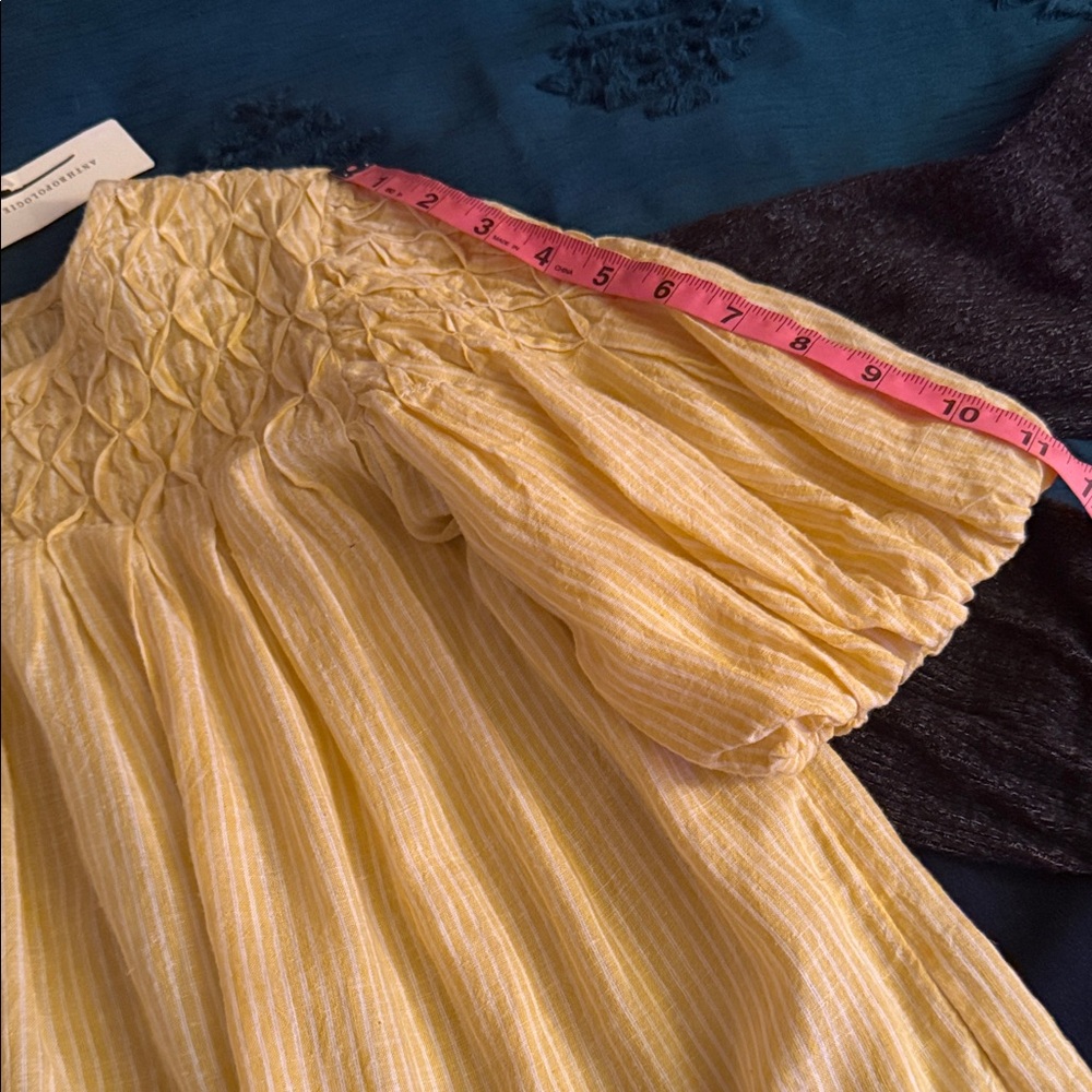 Anthropologie Liza Puff-Sleeve Smocked Linen Top NO LONGER AVAILABLE $108usd - Picture 14 of 16